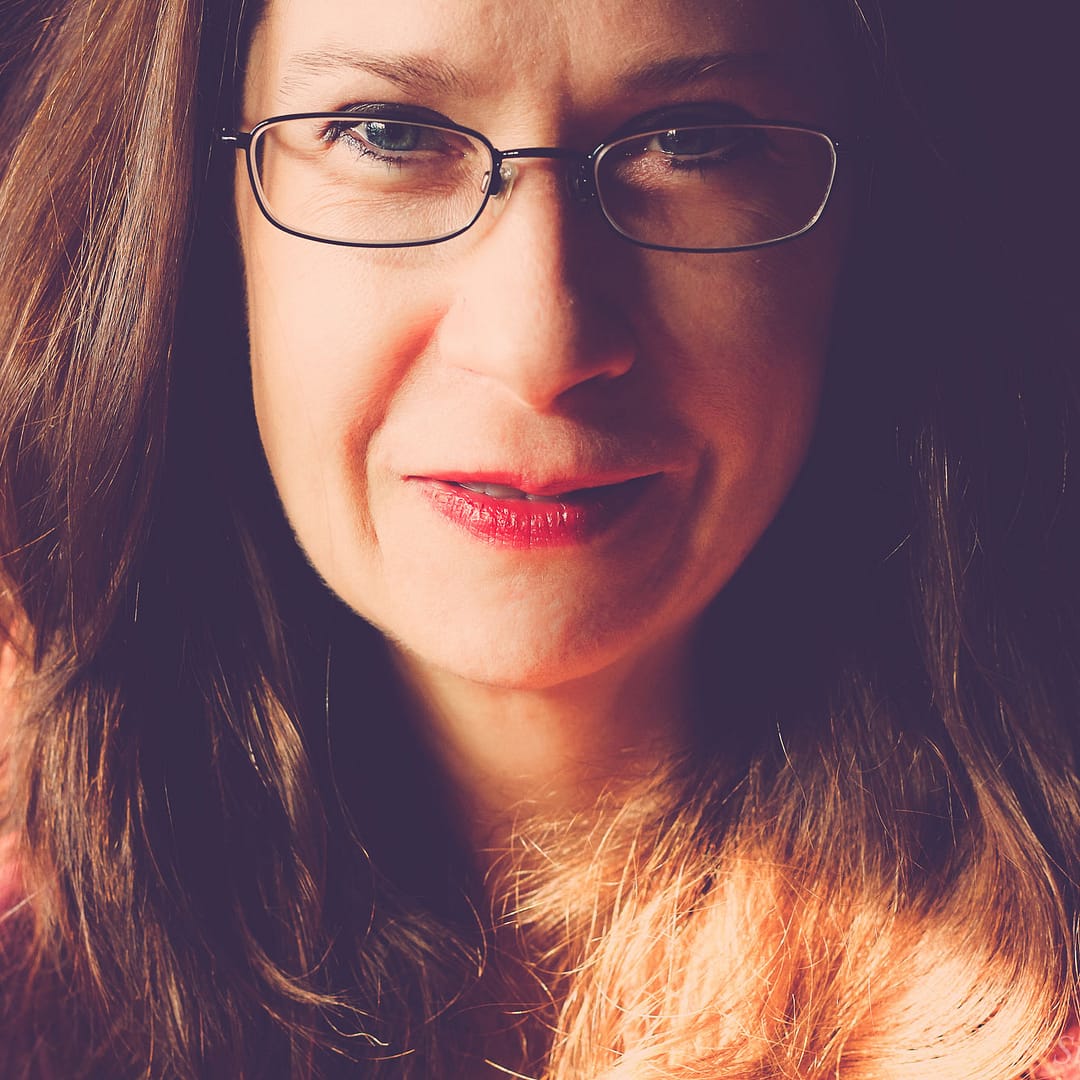 Kris-Austen-Radcliffe Kris Austen Radcliffe